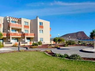 1 bedroom Apartment property for sale..