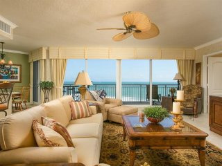 3 bedroom Flat For Sale: 3000 N Highway..