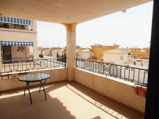 FIRST FLOOR APARTMENT - LARGE TERRACE