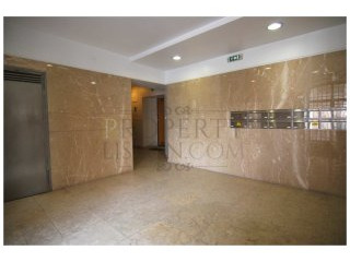 SÉ - Sunny Apartment with Incredible..