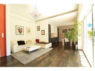 Quiet and bright two bedroom in Cimiez