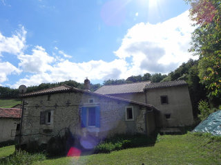 Old House With Gite And Barn On 4.464m2