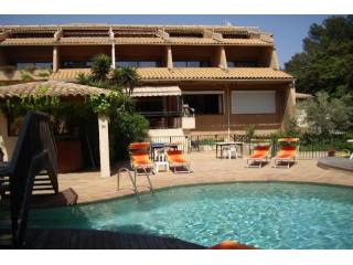 28 bedroom Character For Sale: 83230..