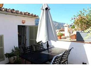 Townhouse With Terrace And Views In..