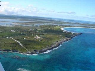 Singlefamilyvacant - This large..