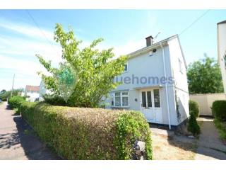 House - A well presented two bedroom..