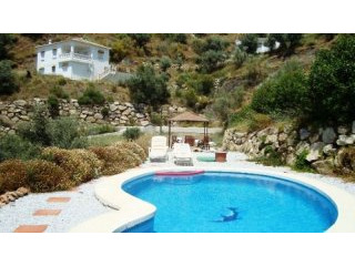 2 bedroom, 2 bathroom Villa, (build 71..