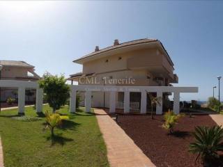 2 bedroom Apartment property for sale..