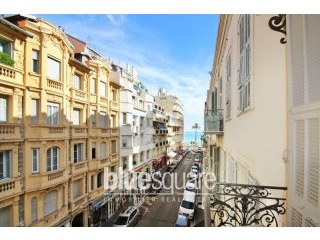 2 bedroom apartment in Nice Carre d'Or