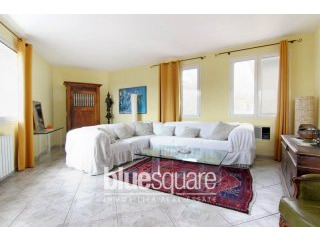 3 bedroom apartment in Antibes Old Town