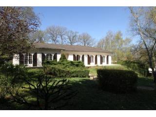 5 bedroom House For Sale: 86000..