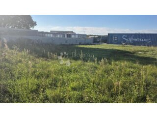 Građevinsko zemljište 474 m2 u industrijskoj zoni u Marčani