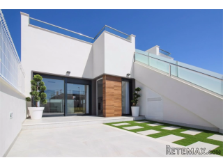 Los duplex se se ubican en San Javier, en un complejo..