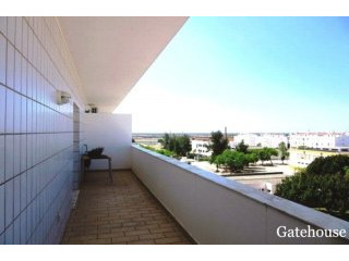 Tavira Penthouse For Sale in East..