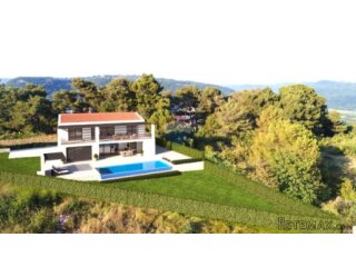 Istra, Kaštel – Zemljište s dozvolom za gradnju vile