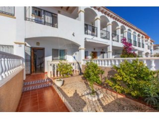 You will find this beautiful semi-detached house in Punta..