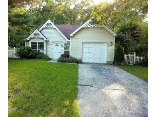 140 S Concord Ter Galloway, NJ, 08205..
