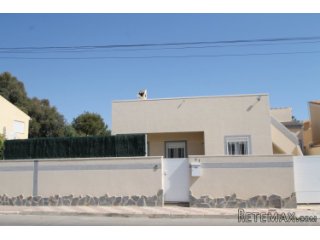 This beautiful detached villa located in the middle of the..