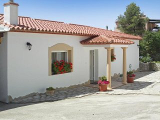 Nice villa with pool and stunning..