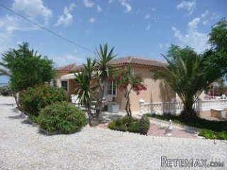 This unique sunny villa is on a plot of 2000m² and is on..