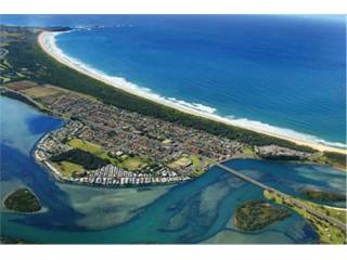 Jettys by the Lake - 210 Windang Road..