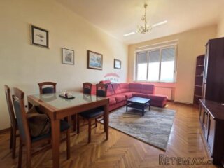 Rijeka, Centar, Stan s pogledom i parkingom, 80m2