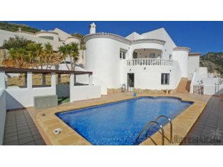 Villa for sale in Jalon valley with stunning views across..