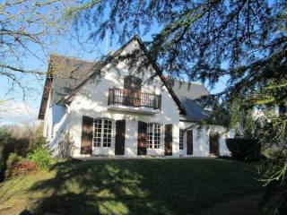 Nice Mature House on Nice Plot