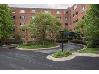 2 bedroom Apartment For Sale: 5100..