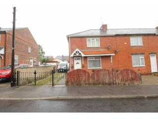 3 bedroom, End Of Terrace House house..