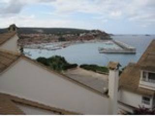 4 Bedrooms - Property - For Sale