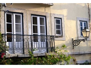 Charming Apartment In Center Of Alfama
