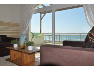 West Coast Bay Seaview Terrace Apartment