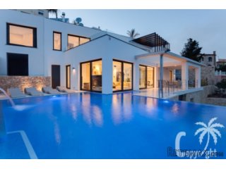 Beautiful modern house, situated in one of the most..