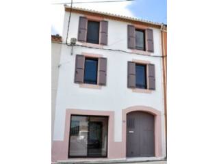 Spacious Refreshed House With 4..
