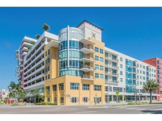 2 bedroom Property For Sale: 1208 EAST..