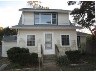 4 E Ninth Ave Pine Hill, NJ, 08021..