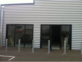 Business Building in Vaux Sur Mer