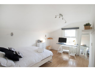 Franciscan 294 Bed & Breakfast Double..