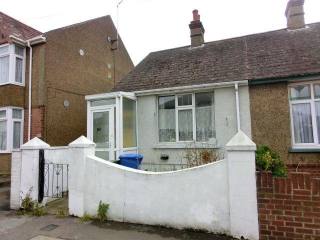 1 bedroom bungalow in Sheerness, ISLE..