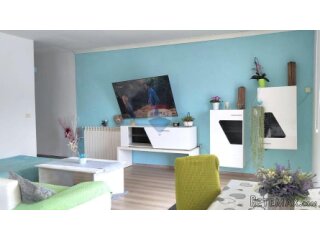 Istra, Kaštel- stan s velikim vrtom