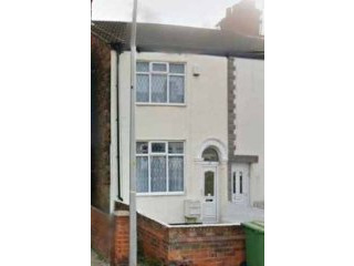 2 bedroom, End Of Terrace House house..