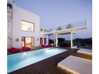 7 Bedrooms - Villa - Malaga - For Sale