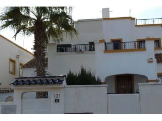 Semi-Detached for sale 139.950 €..