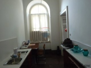 PULA, CENTAR, trosoban stan od 77 m2