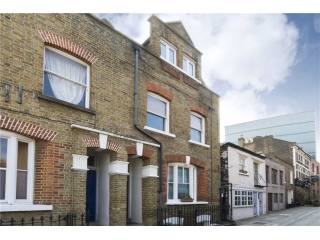 Sylvester Path, E8