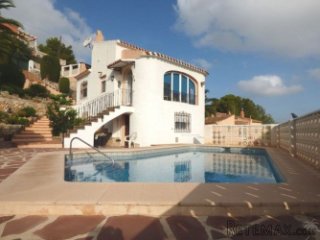 Beautiful villa for sale in Jávea, 2 kilometres from Arenal..