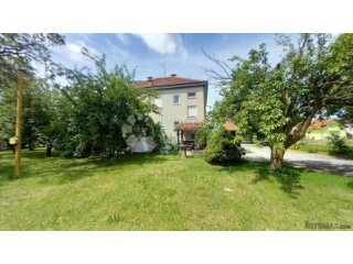 Kuća 380m2 s okućnicom (5000m2) + garaža