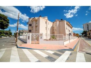 2 Bed Apartment near Marina