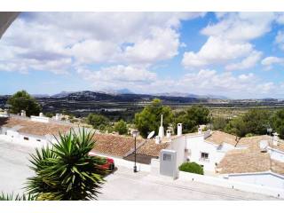Large property situated in Alcasar..